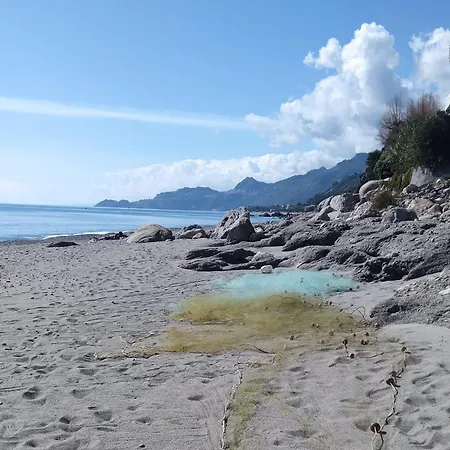 La Casa Dell'azzurro Santa Margherita-Sant'Alessio Siculo